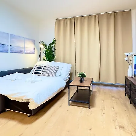 Yarn - Free Private Parking - Balcony With View - Shopping Mall Apartament Bratysława