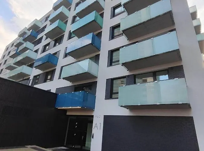 Yarn - Free Private Parking - Balcony With View - Shopping Mall Appartamento *