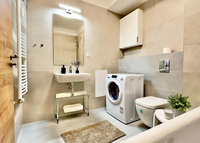 Appartamento Yarn - Free Private Parking - Balcony With View - Shopping Mall Bratislava